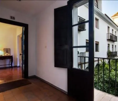 De Dos En Plaza Alfaro Apartment Sevilla